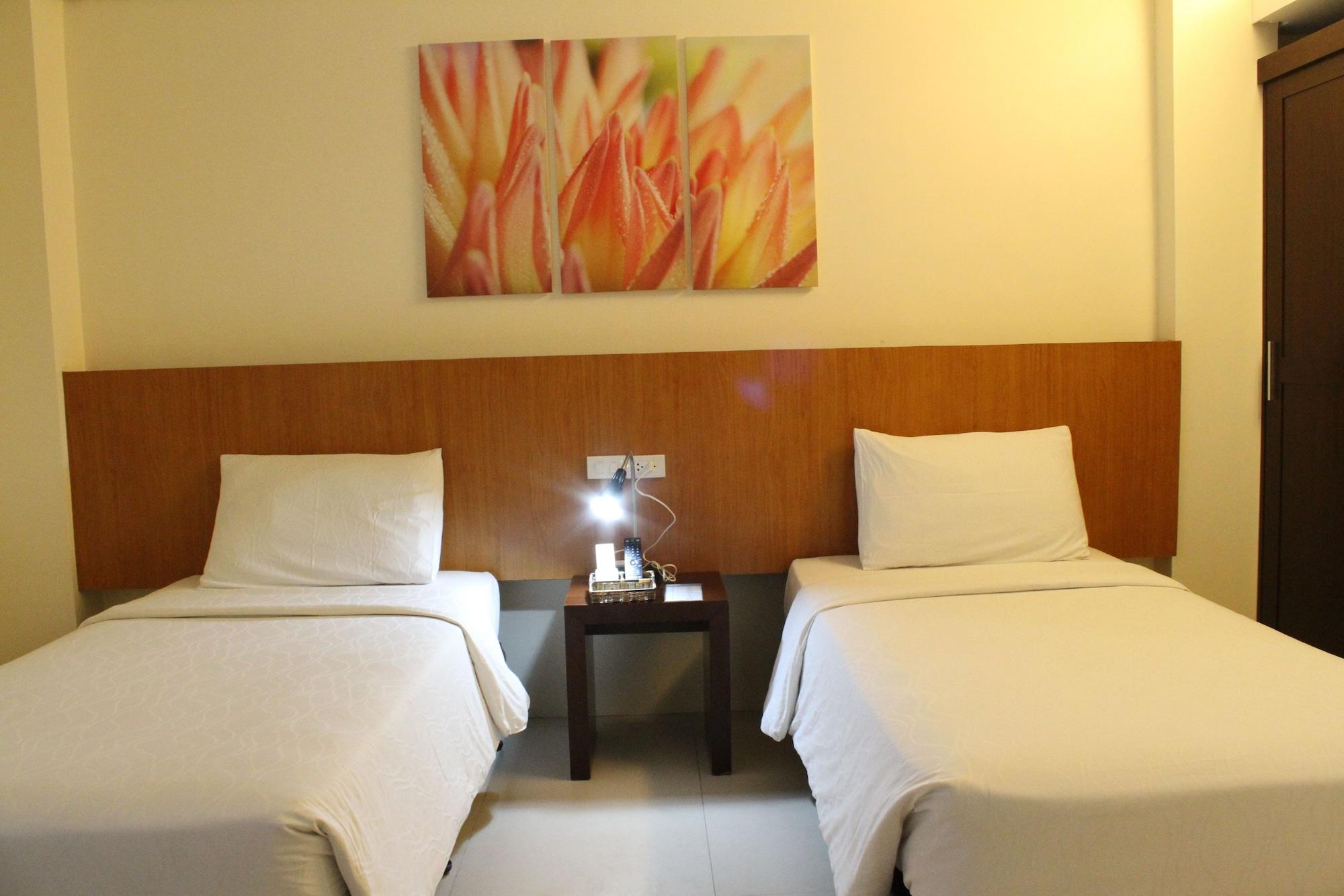 Ocean Suites Bohol Boutique Hotel Tagbilaran City Bagian luar foto