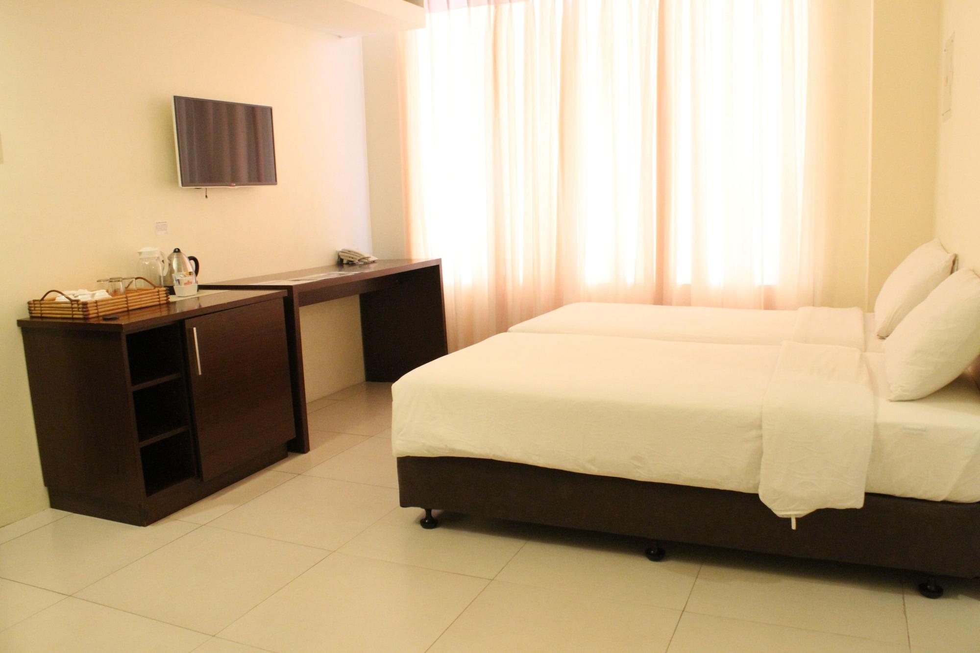 Ocean Suites Bohol Boutique Hotel Tagbilaran City Bagian luar foto