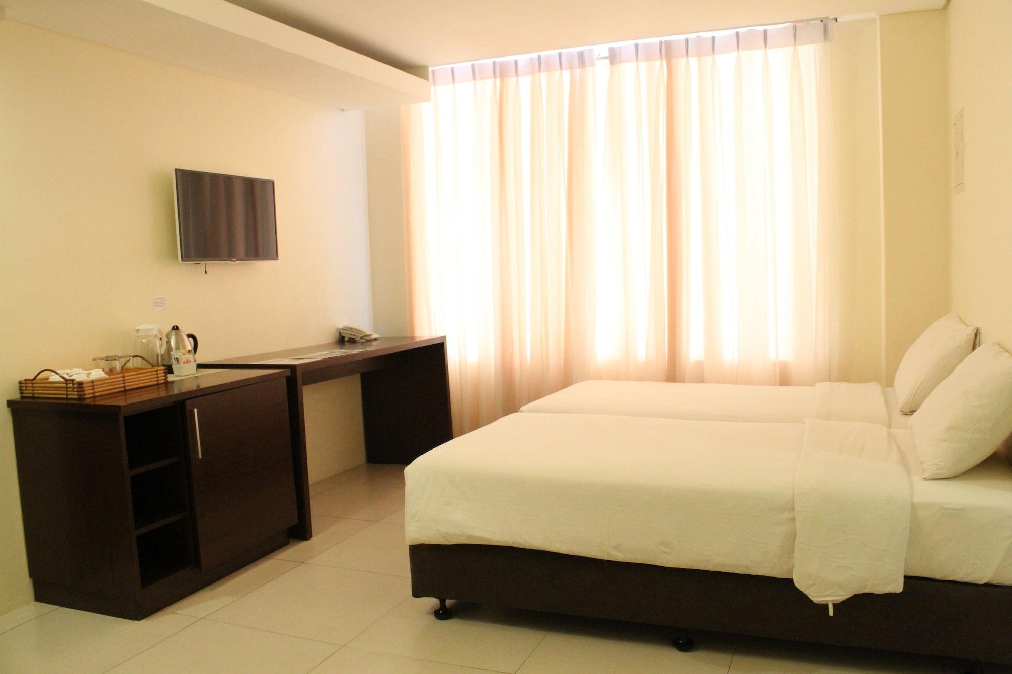 Ocean Suites Bohol Boutique Hotel Tagbilaran City Bagian luar foto