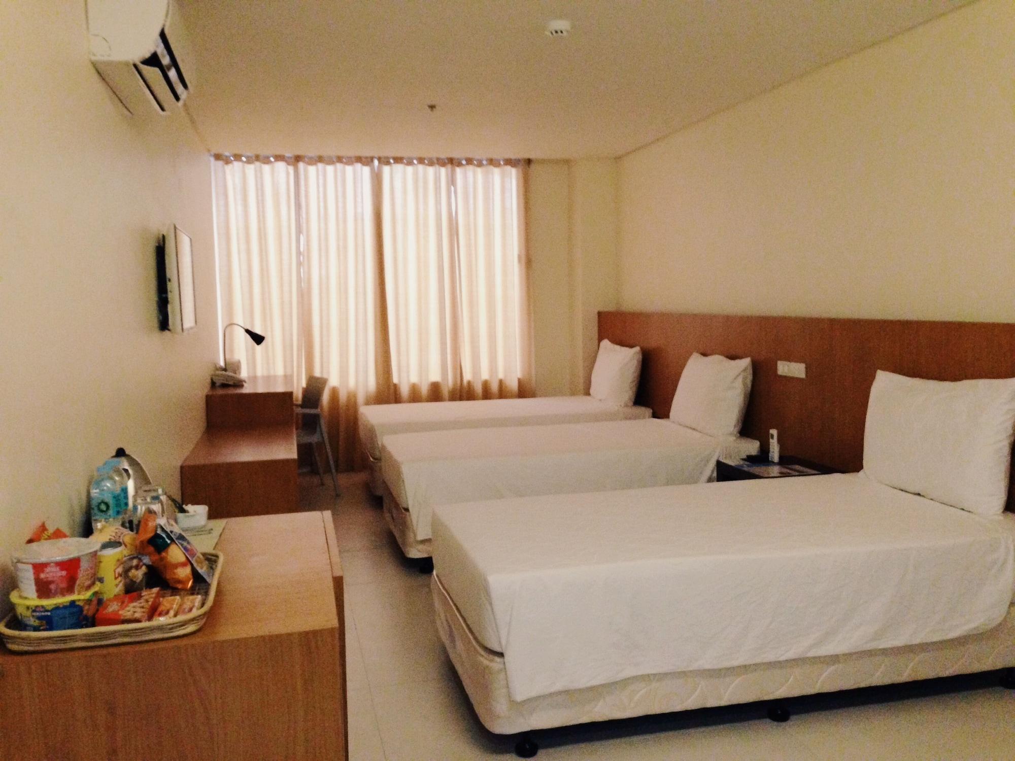 Ocean Suites Bohol Boutique Hotel Tagbilaran City Bagian luar foto