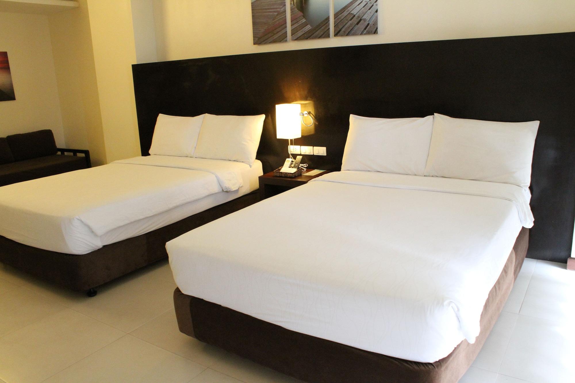 Ocean Suites Bohol Boutique Hotel Tagbilaran City Bagian luar foto